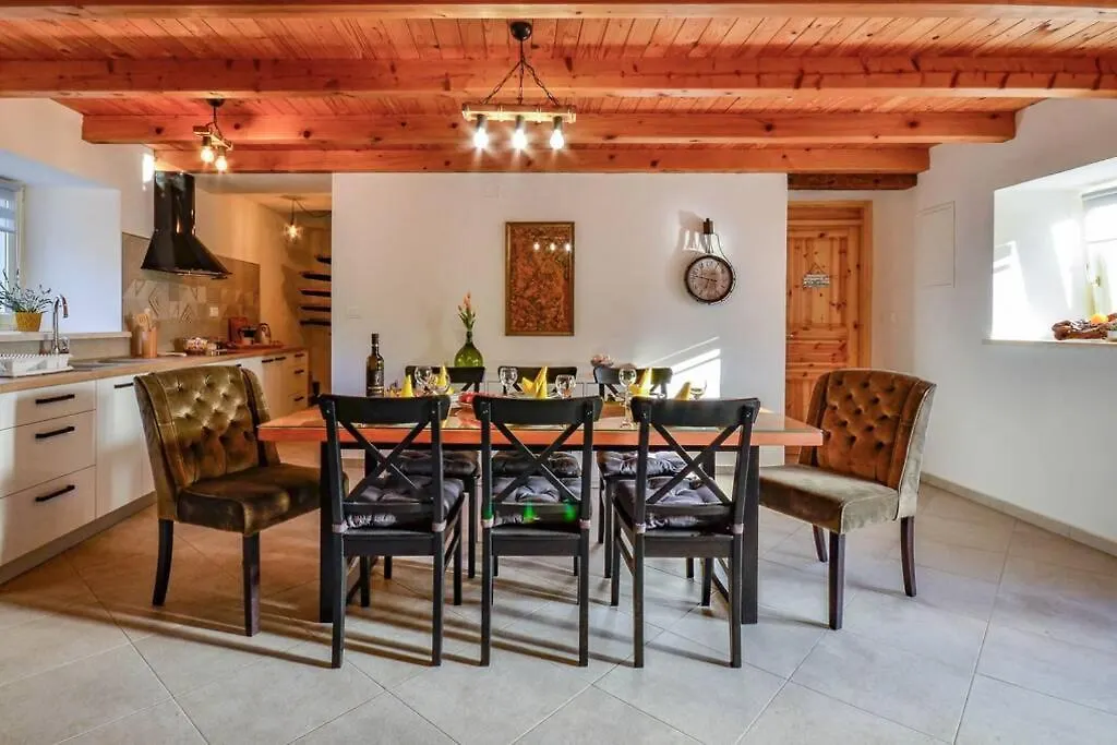 Lovely Istrian House - Segon Plomin Holiday home